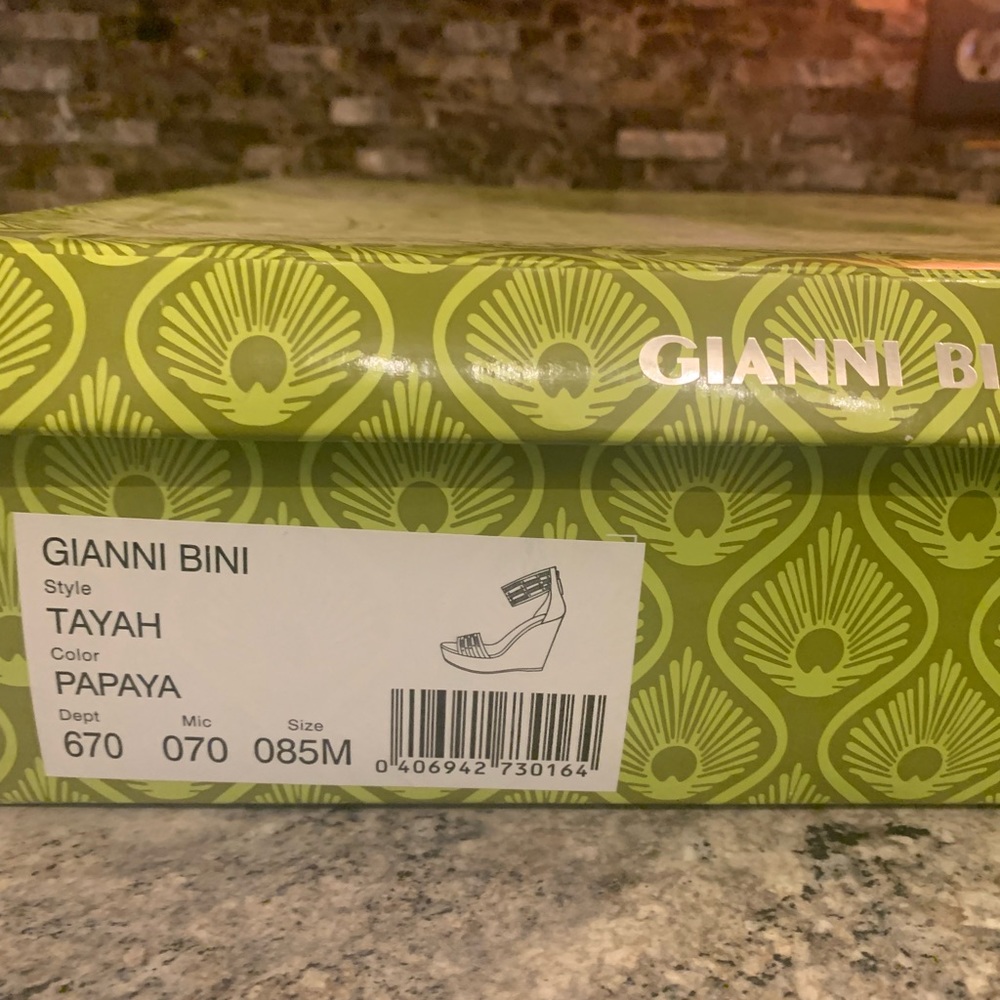 Gianni Bini 8.5 Tayah - Picture 3 of 6